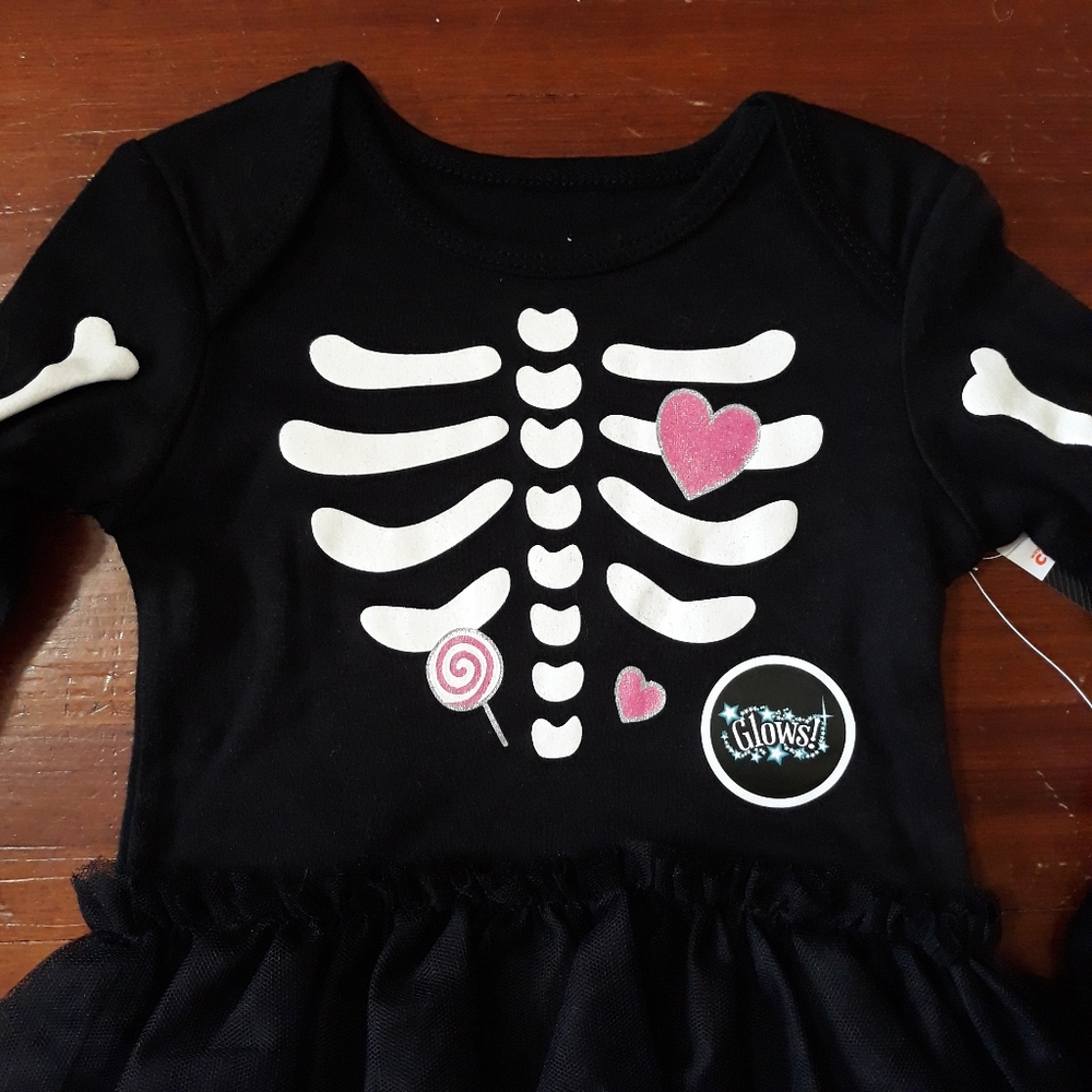NWT Skeleton Bodysuit with Tutu and Headband 6-9